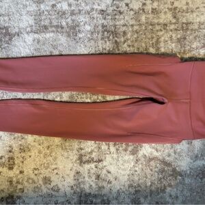 Alo Yoga High-Waist Leggings in Rust